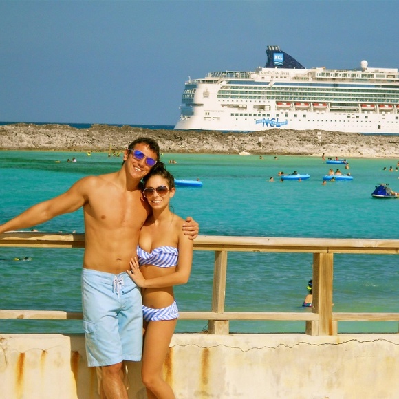 Meet your Posher, Haley - Picture 4 of 7